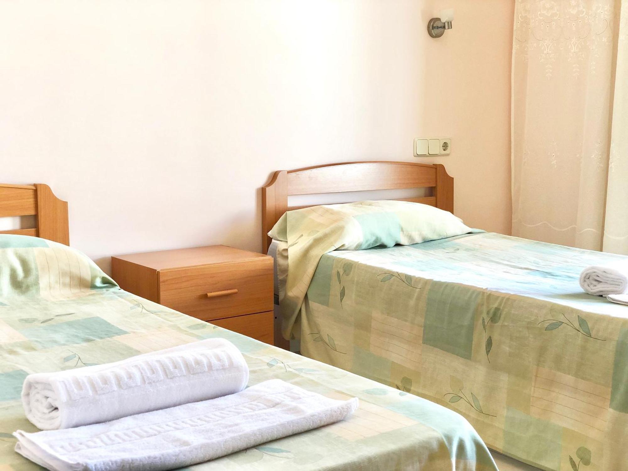 Apartamentos Benet Roses Eksteriør billede