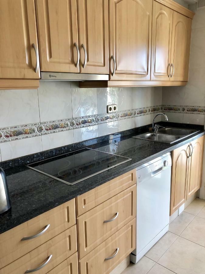 Apartamentos Benet Roses Eksteriør billede