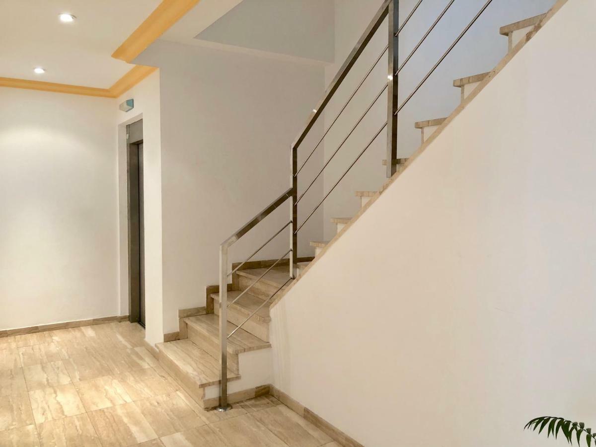 Apartamentos Benet Roses Eksteriør billede